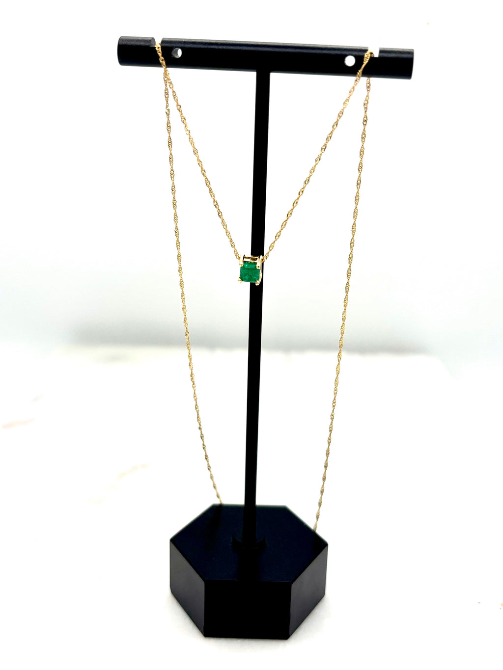 0.48 Carat 18k Solitaire Emerald Necklace