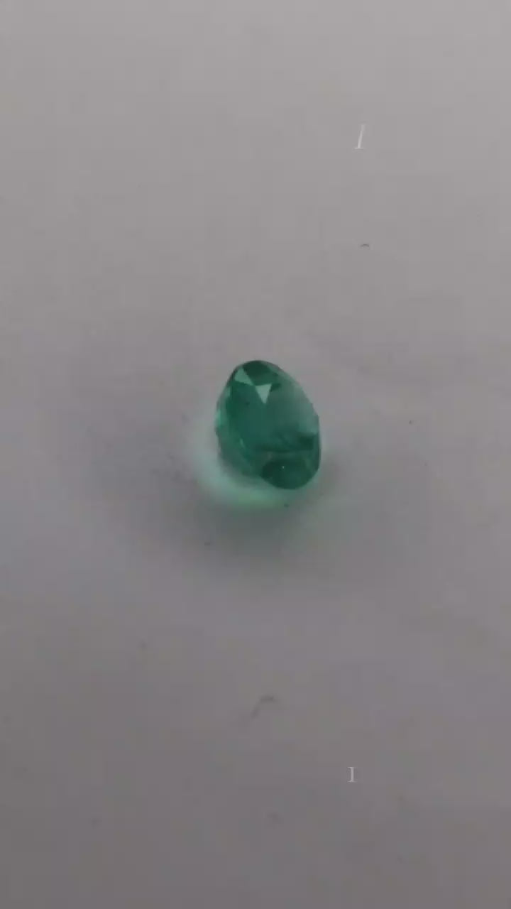 1.39 CARAT 7.16 X 7.10 NATURAL LOOSE COLOMBIAN EMERALD -ROUND CUT
